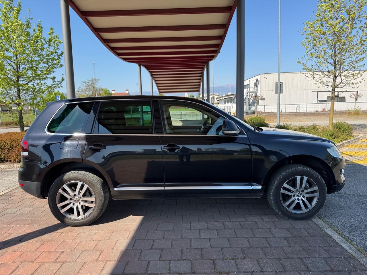 Volkswagen Touareg 3.0 V6 TDI DPF Exclusive