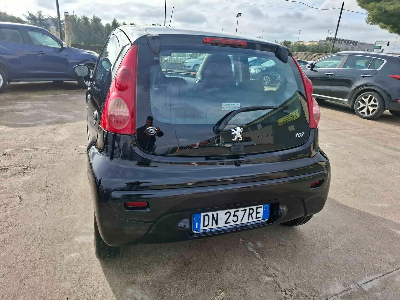 Peugeot 107 1.0 BENZINA - 2008 AUTOMATICA !!!!!!!!!!!