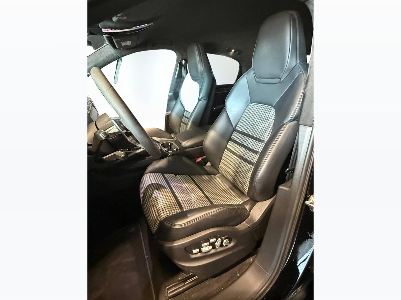 PORSCHE Cayenne Coupe 2019 - Cayenne Coupe 3.0 tiptronic