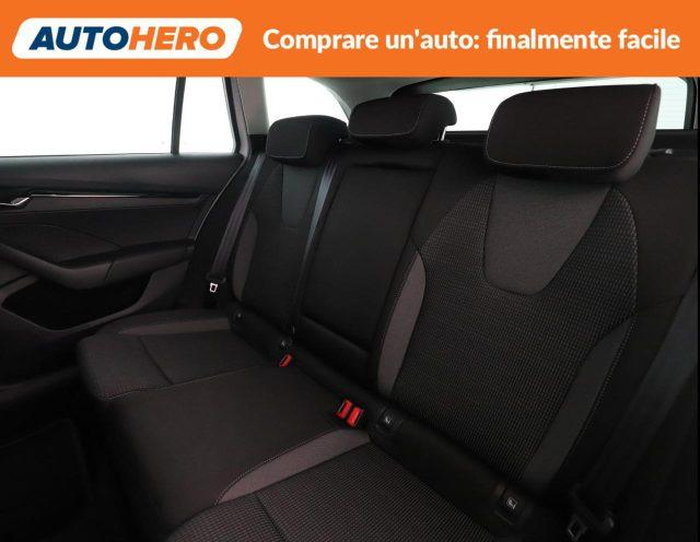 SKODA Octavia 2.0 TDI EVO SCR 150 CV DSG Wagon Executive