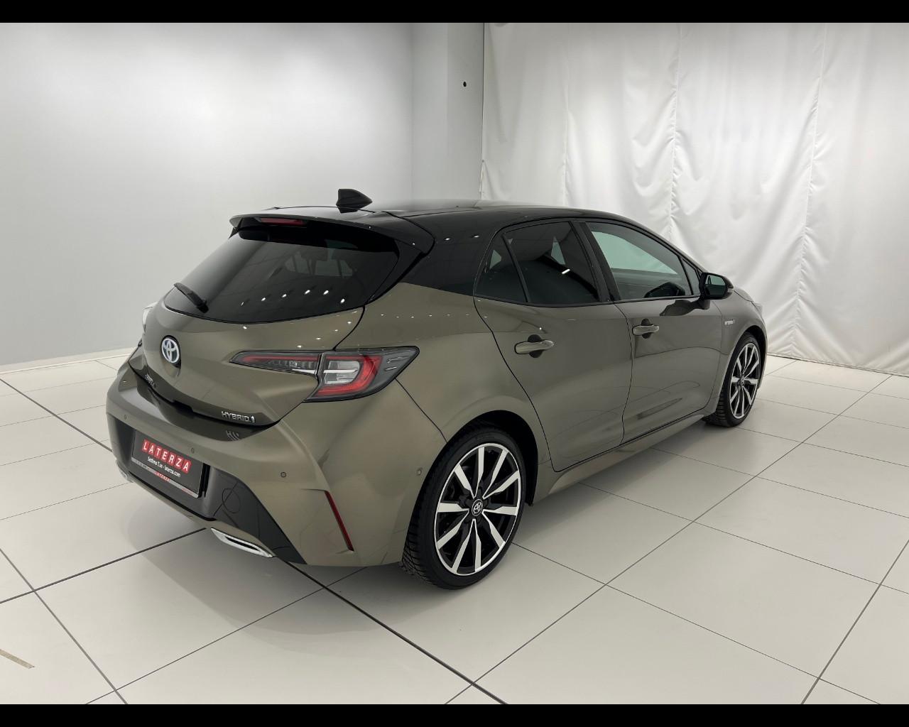 TOYOTA Corolla 2.0h Style cvt