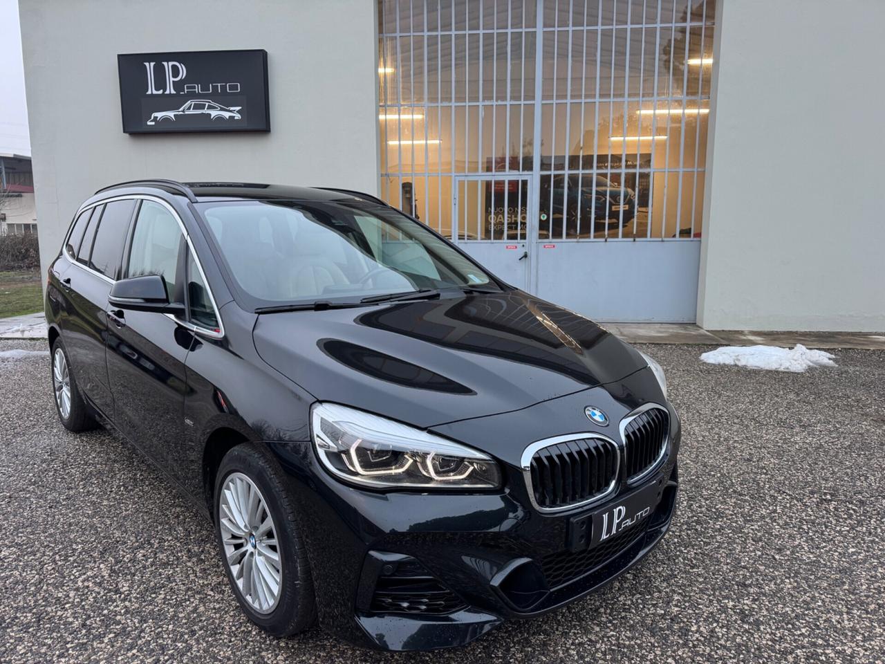Bmw 2er Active Tourer 218d xDrive Luxury aut.