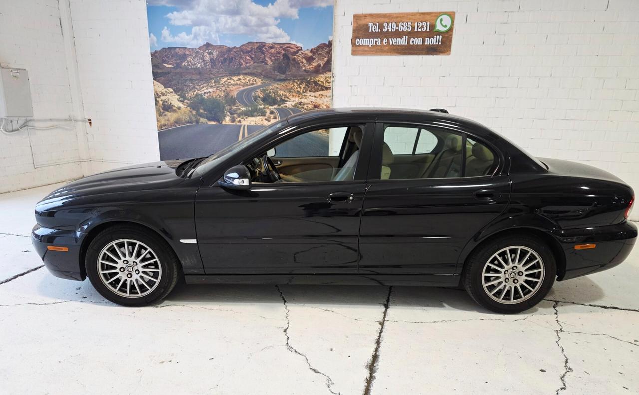 Jaguar X-Type 2.2D cat aut. Premium Luxury cDPF