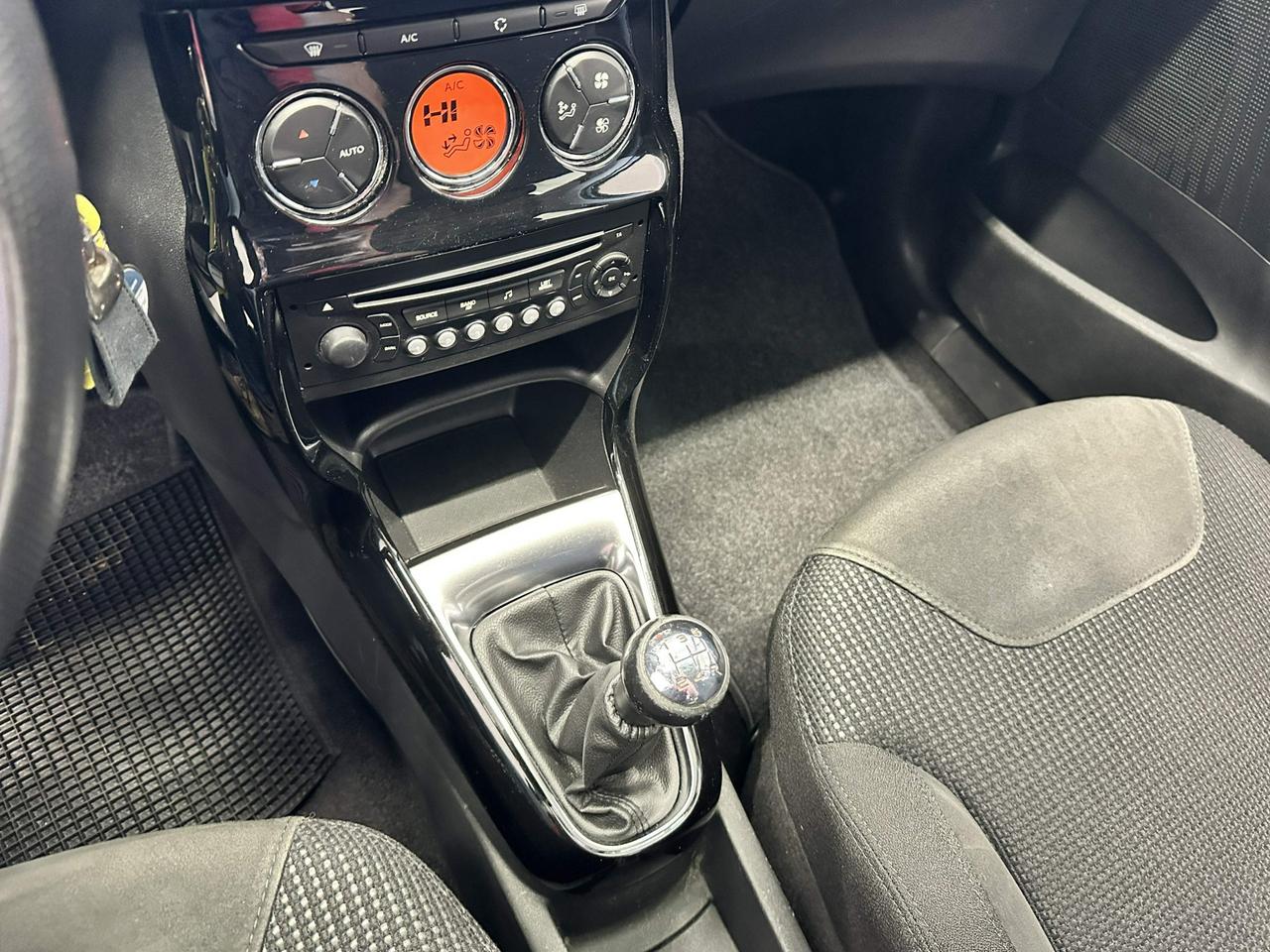 Citroen C3 1.4 hdi Exclusive (exclusive style) E5