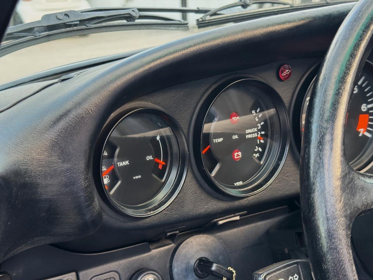 Porsche 911 930 Cabrio 3.2 Carrera 231CV