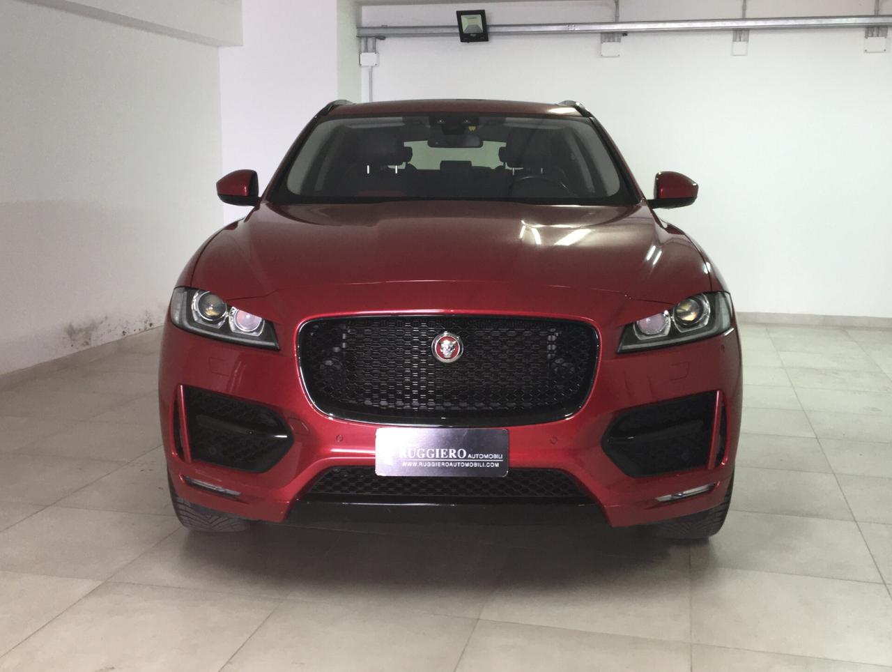 Jaguar F-Pace 3.0 D V6 300 CV AWD aut. R-Sport