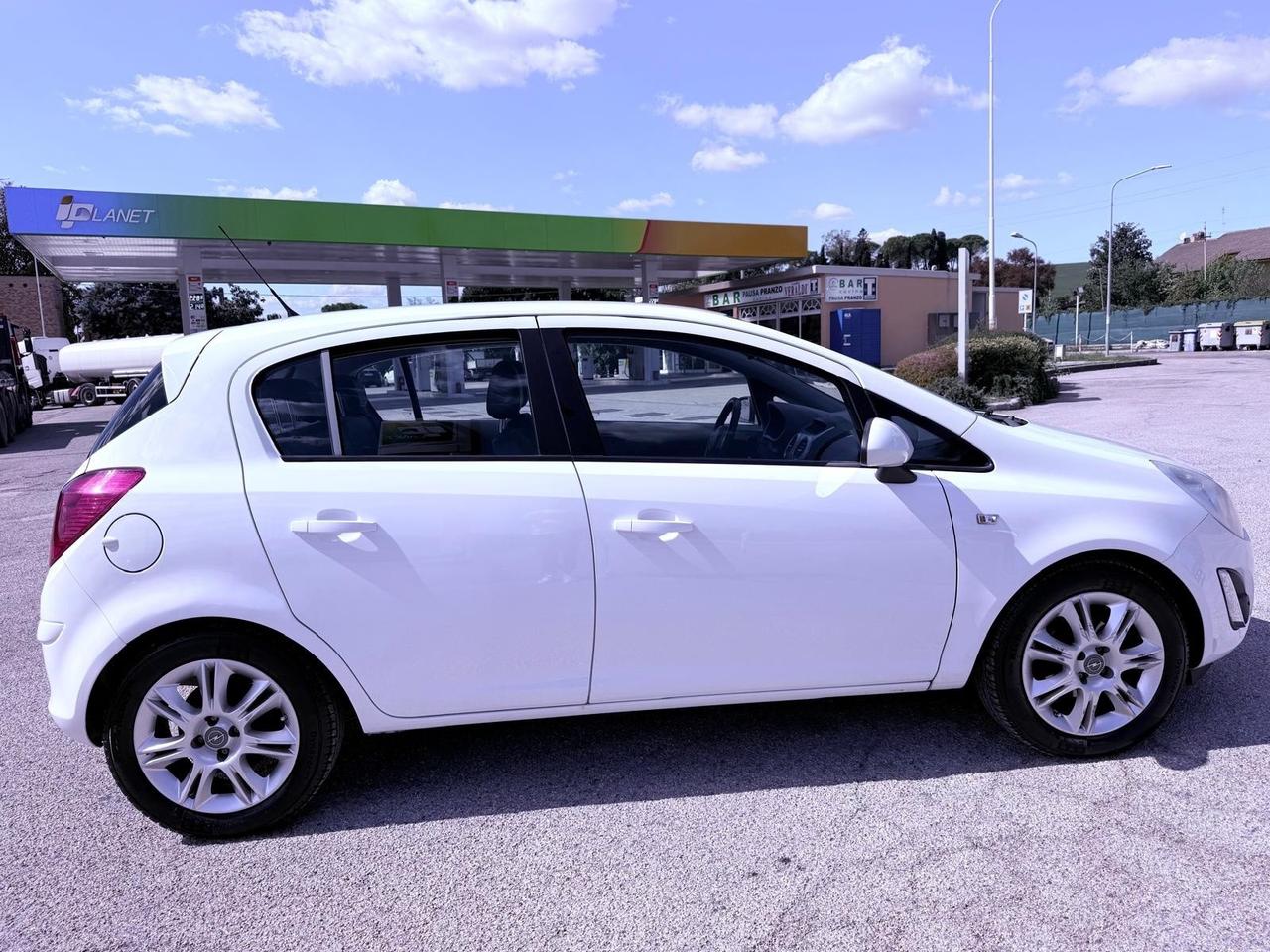 Opel Corsa 1.2 85CV 5 porte GPL-TECH Elective