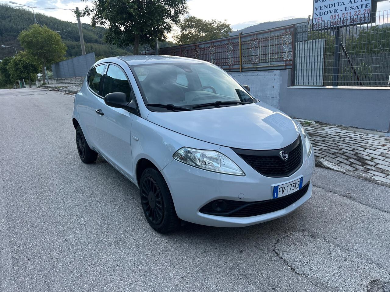 Lancia Ypsilon 0.9 TwinAir 5 porte Metano Ecochic 2018
