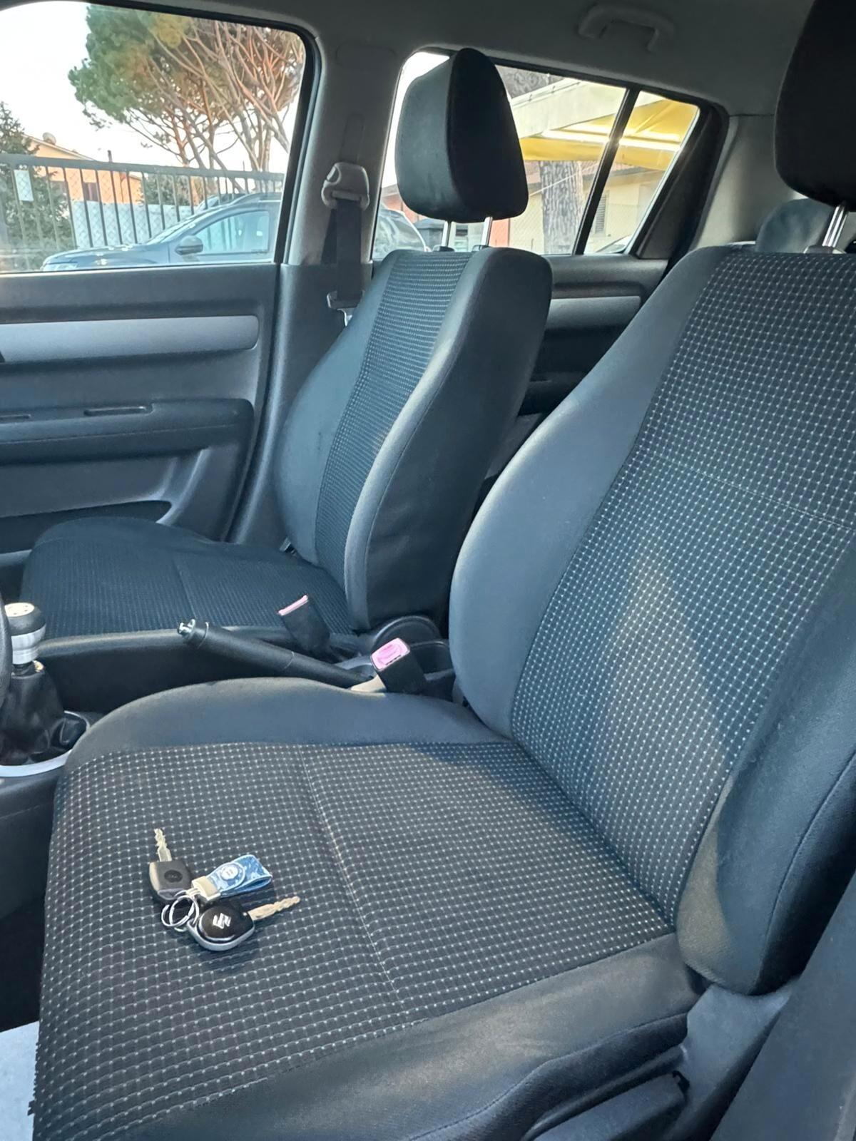 Suzuki Swift 1.3 5p. GLX TENUTA BENISSIMO!