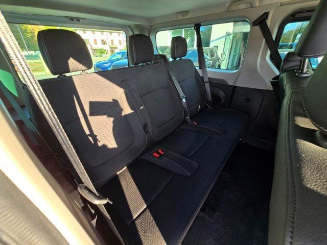 RENAULT Trafic 150CV PL-TN 9 POSTI IVA ESPOSTA - GANCIO TRAINO