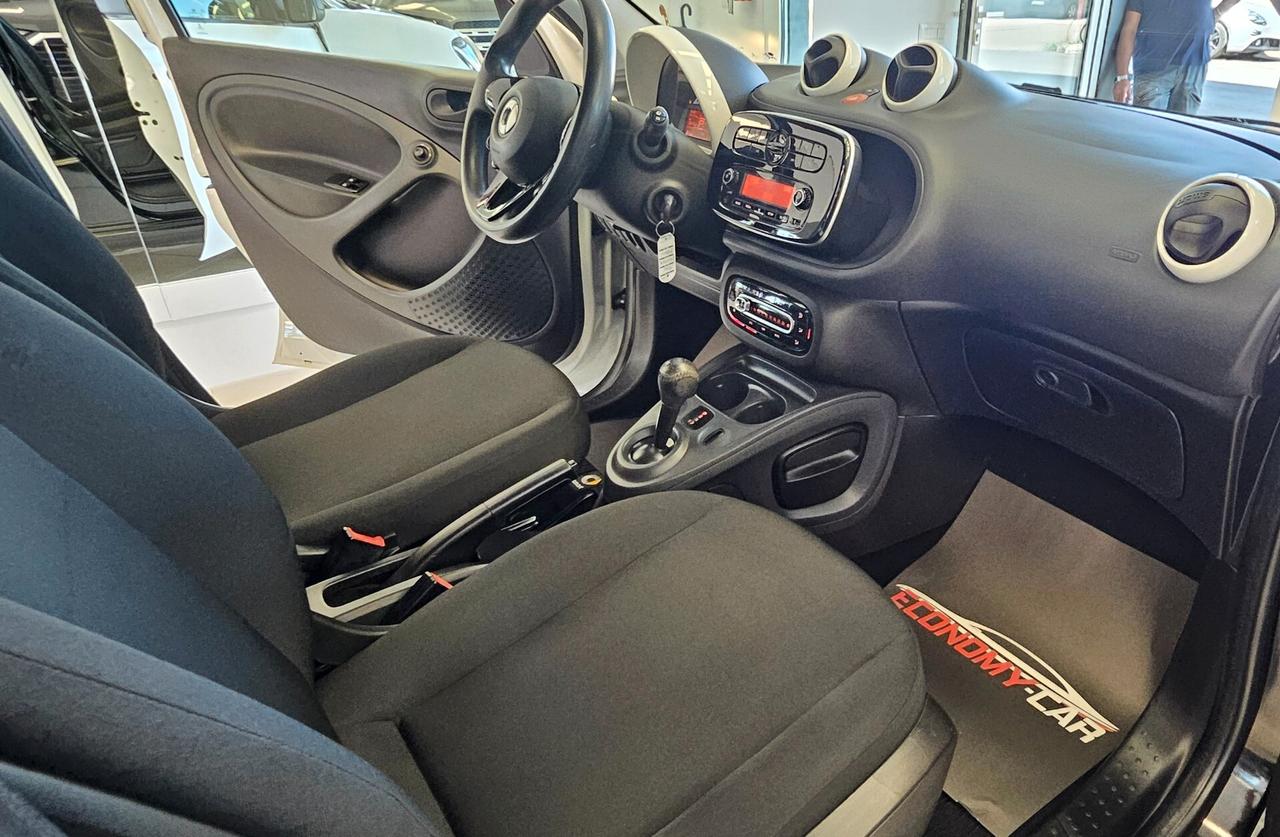 Smart ForFour 70 1.0 twinamic Nightview black