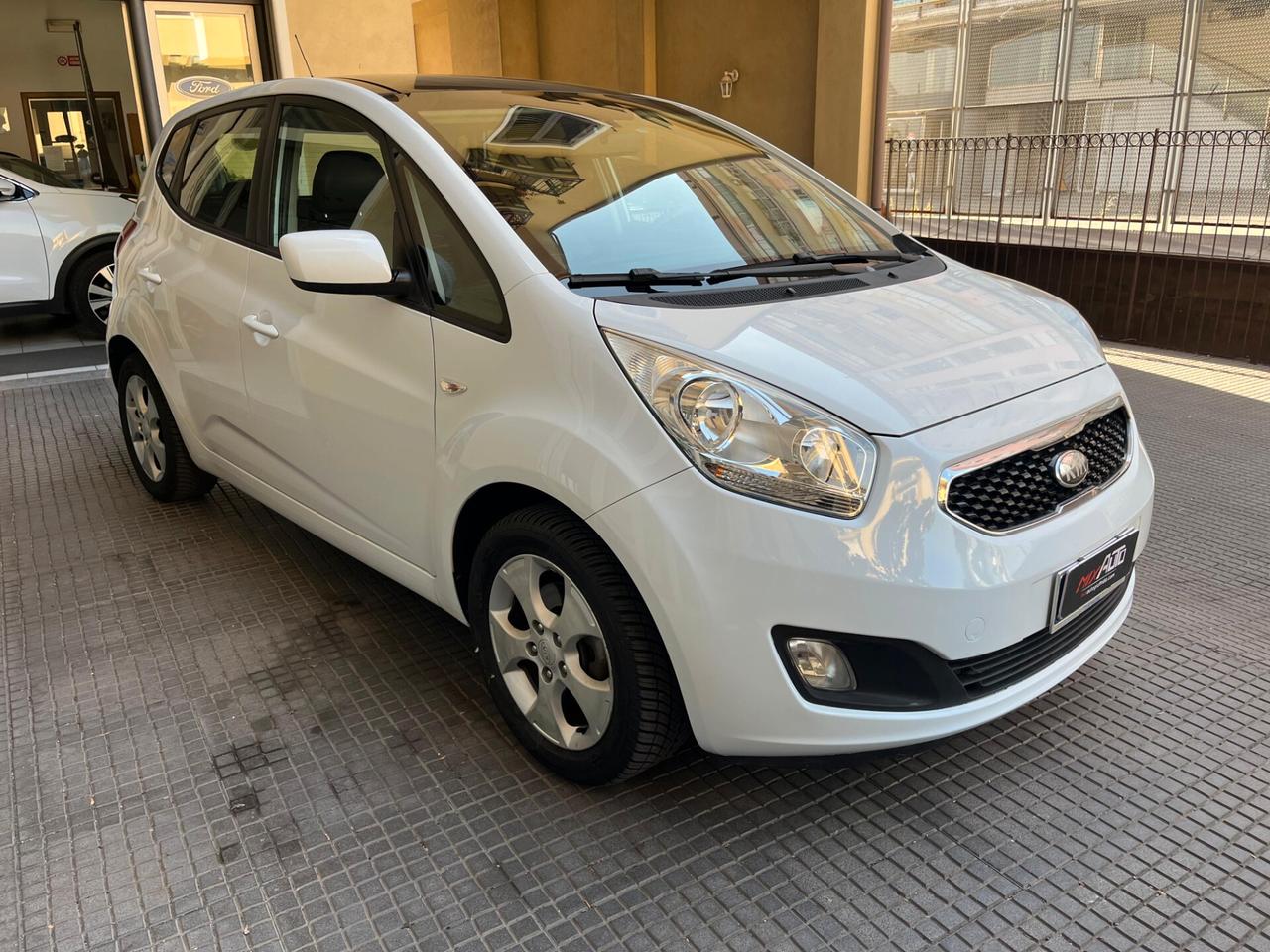 Kia Venga 1.4 CRDi 90CV Cool *TETTO PANORAMICO*