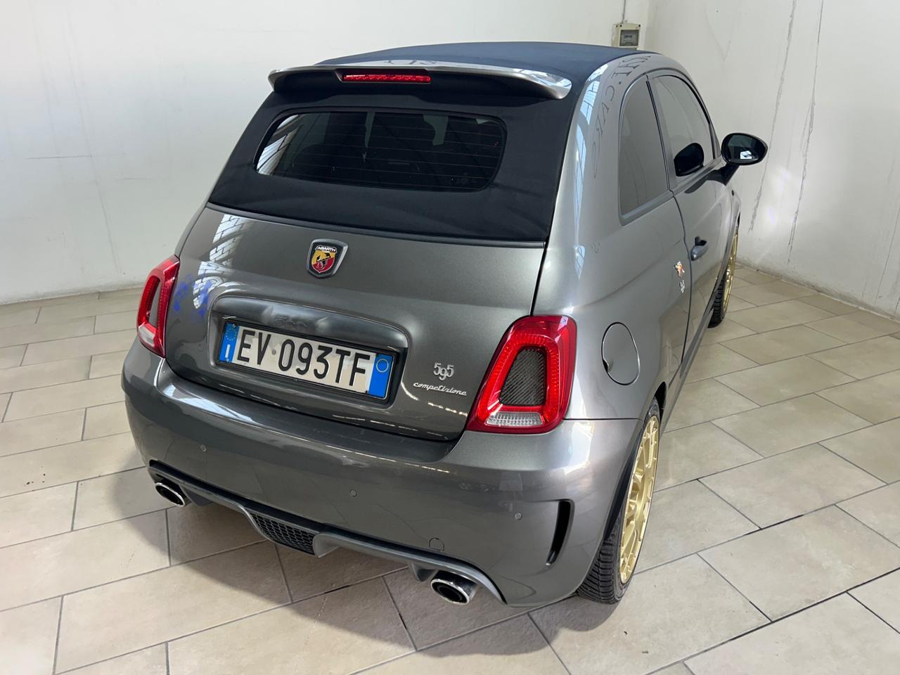Abarth 595 C 1.4 Turbo T-Jet 160 CV MTA Competizione