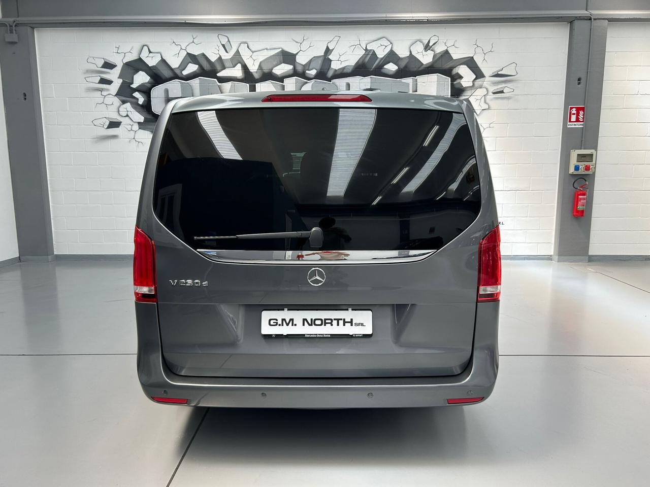 Mercedes-benz V 250 d Automatic 4Matic Premium Extralong