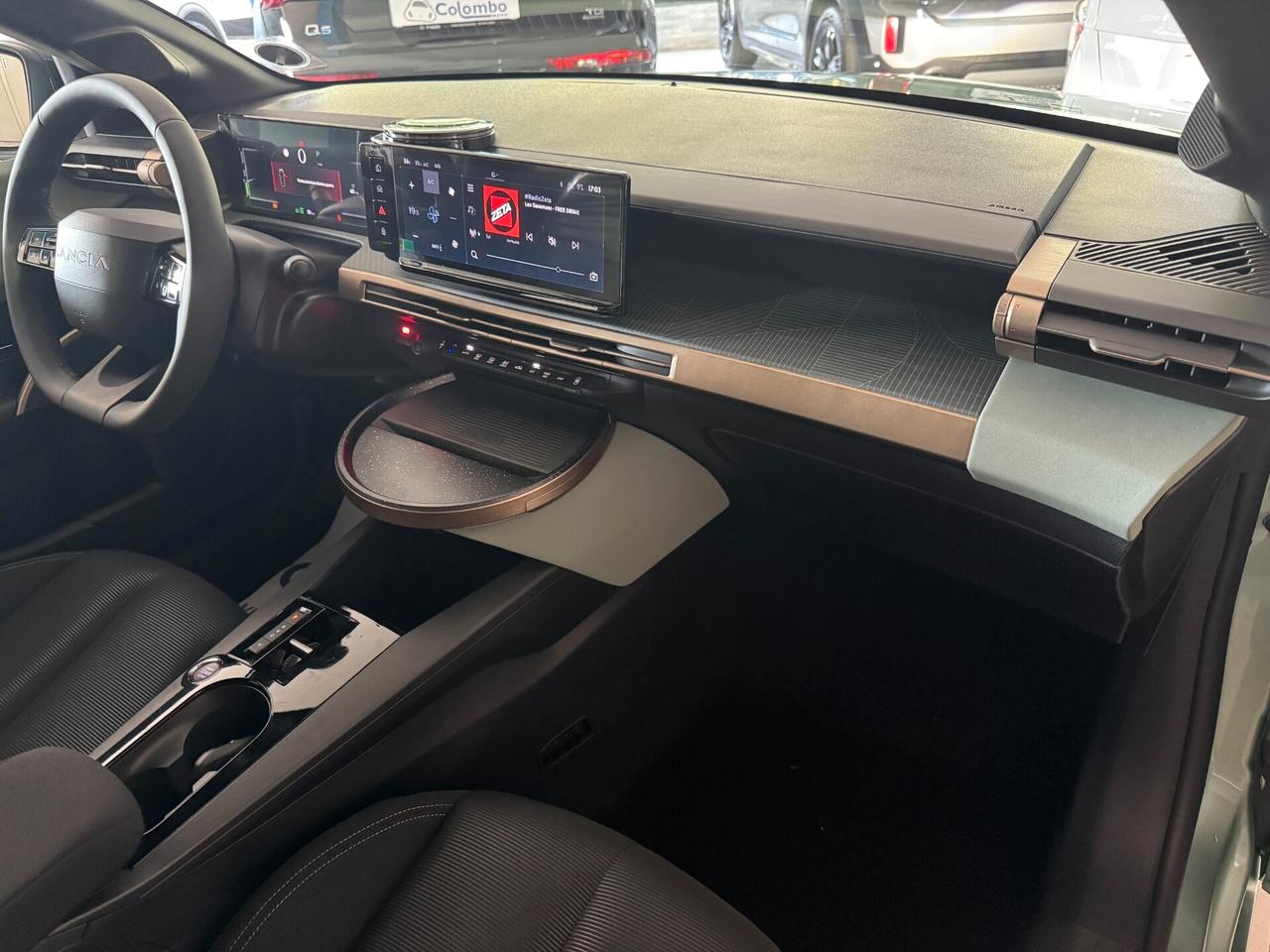 Lancia Ypsilon 1.2 mhev 110cv e-dct Led App conn 16" Neopat