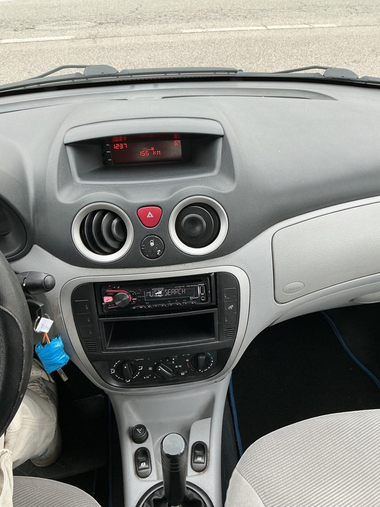 Citroen C3 1.1 airdream Gold by Pinko