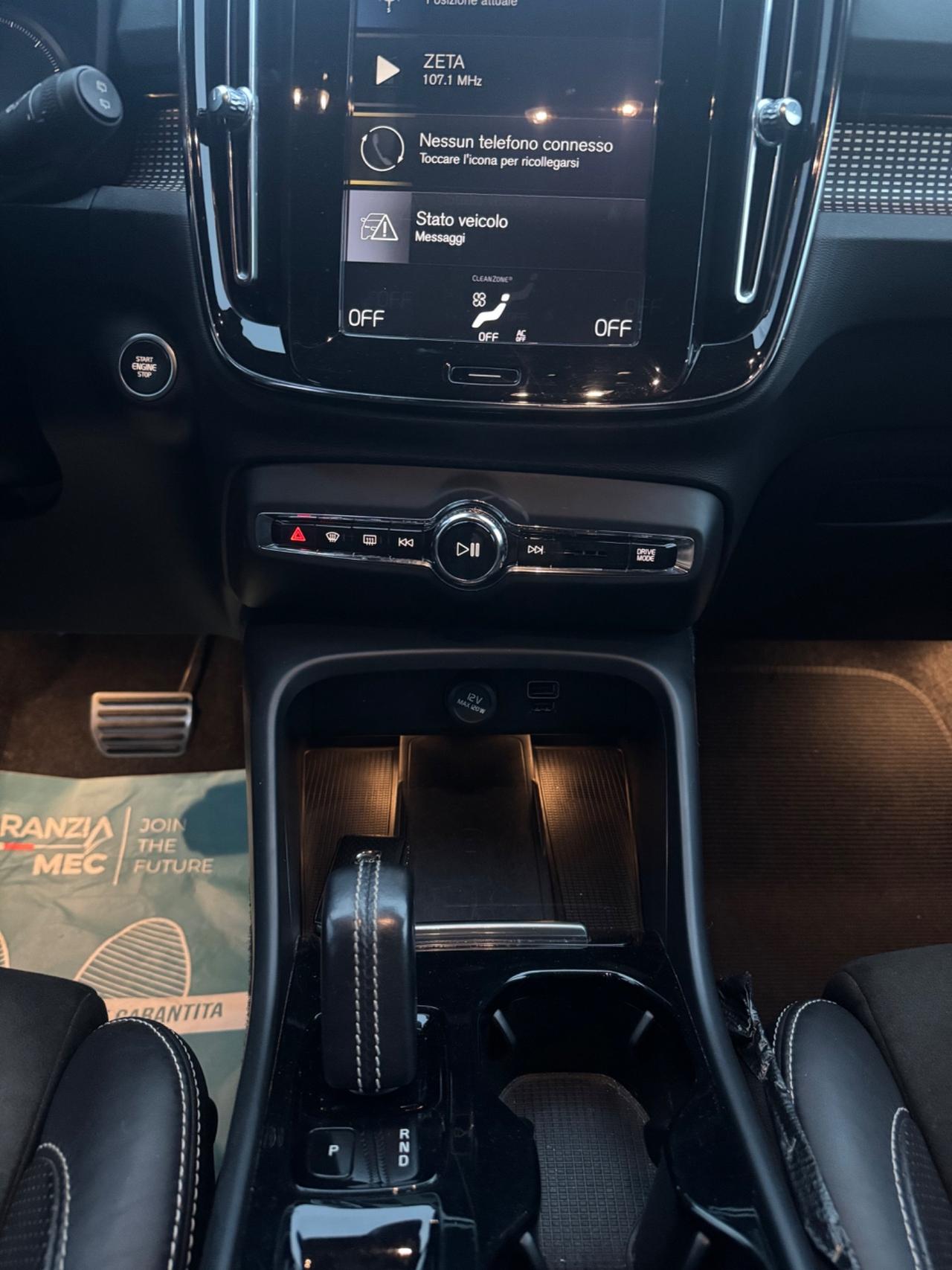 Volvo XC40 D3 AWD R-design