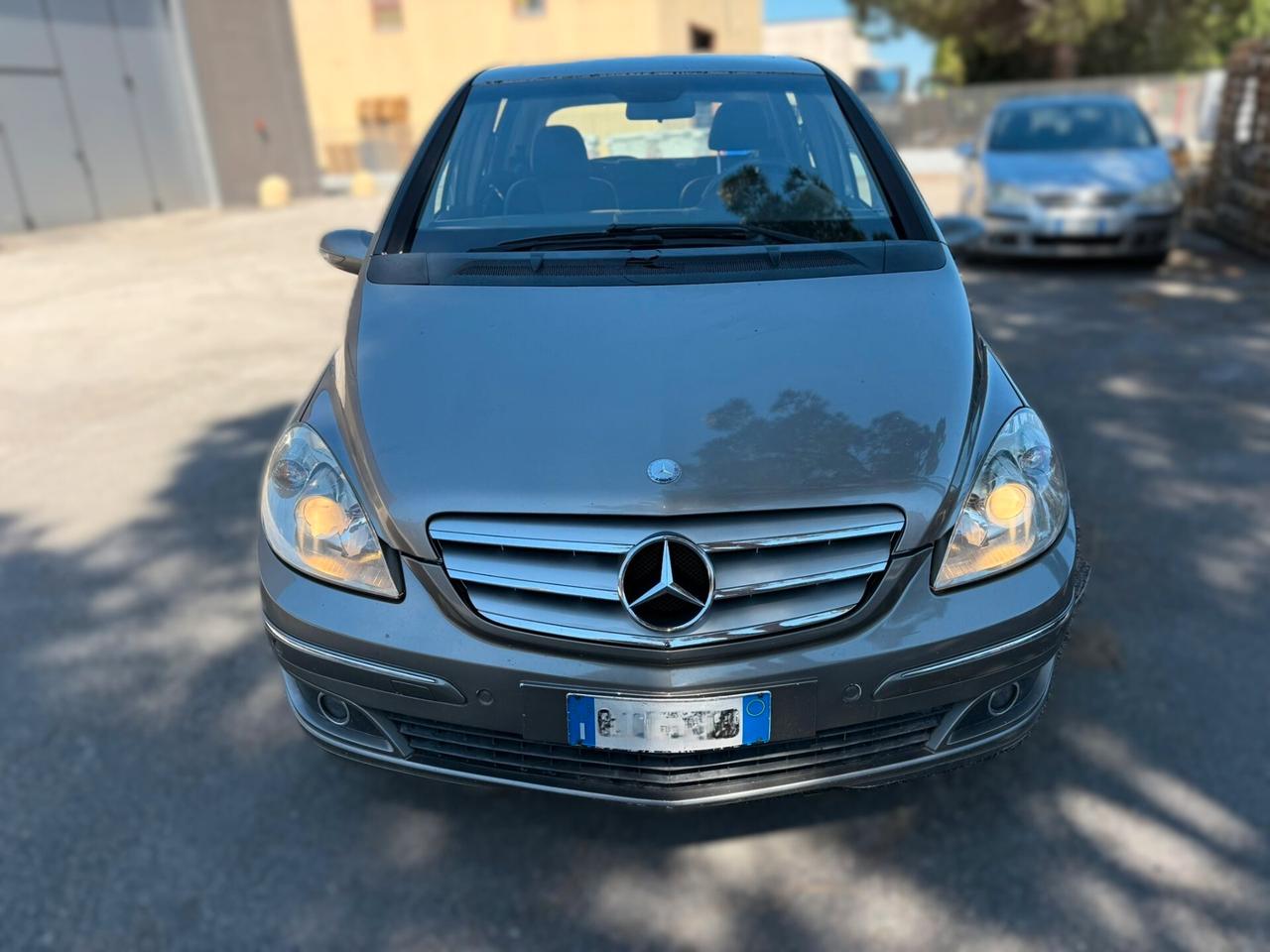 MERCEDES B180 2.0 D 2006 12 MESI DI GARANZIA