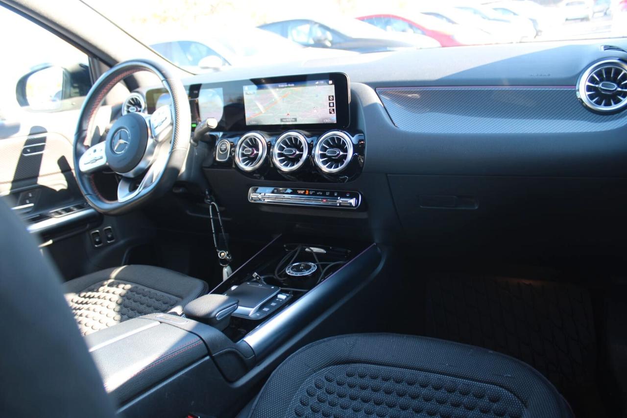 Mercedes-benz GLA 250 Tua A SOLI 452€ al mese Anticipo Zero