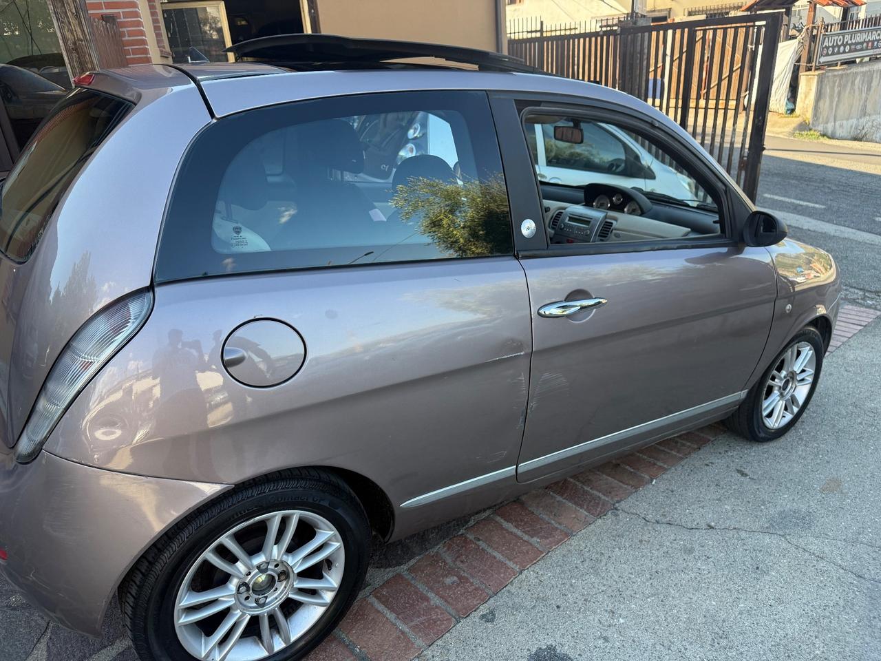 Lancia Ypsilon 1.2 69 CV GPL Ecochic Platinum