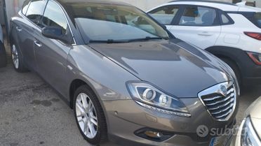 Lancia Delta 1.9 MJT Twinturbo DPF Oro