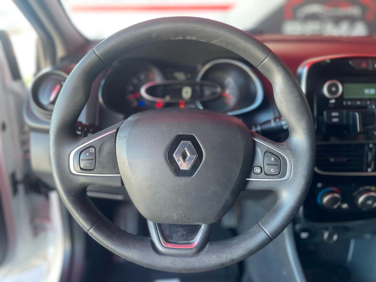 Renault Clio dCi 8V 75CV Start&Stop 5 porte neopatentati
