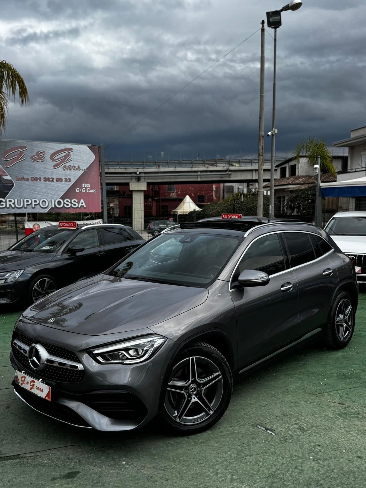 Mercedes-benz GLA 200 d Automatic Premium + Tetto