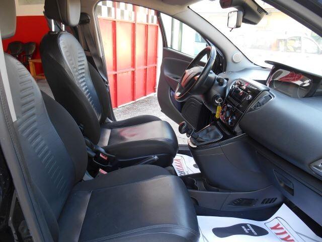 Lancia Ypsilon 1.2 69 CV 5 porte KM 95000