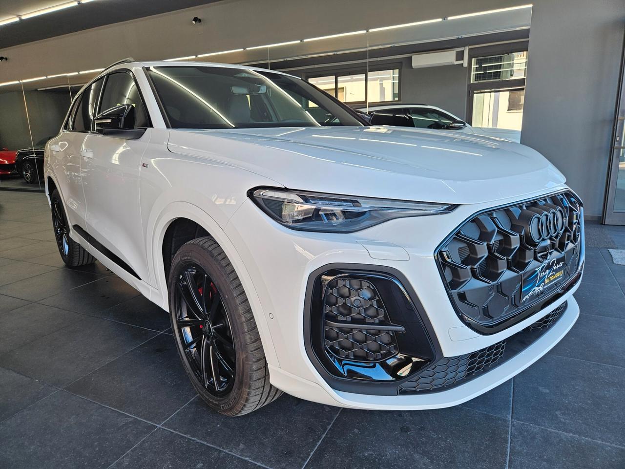 Audi Q5 S-LINE