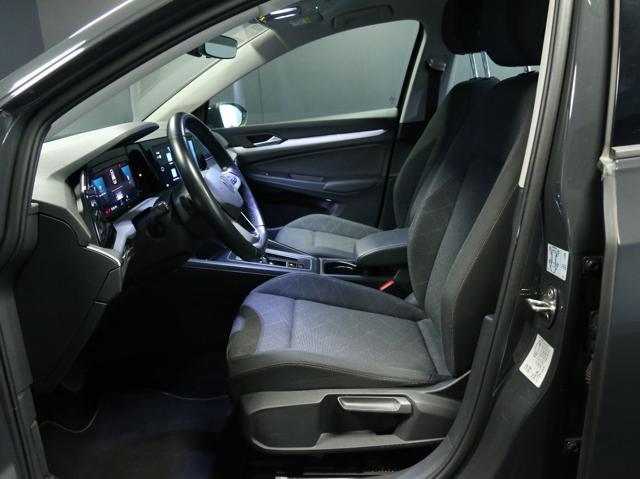 VOLKSWAGEN Golf 1.0 eTSI EVO DSG Life