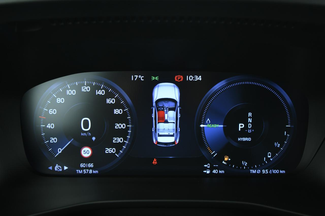 VOLVO XC40 N1 T4 recharge plug-in hybrid Core auto PREZZO+IVA+CAMERA