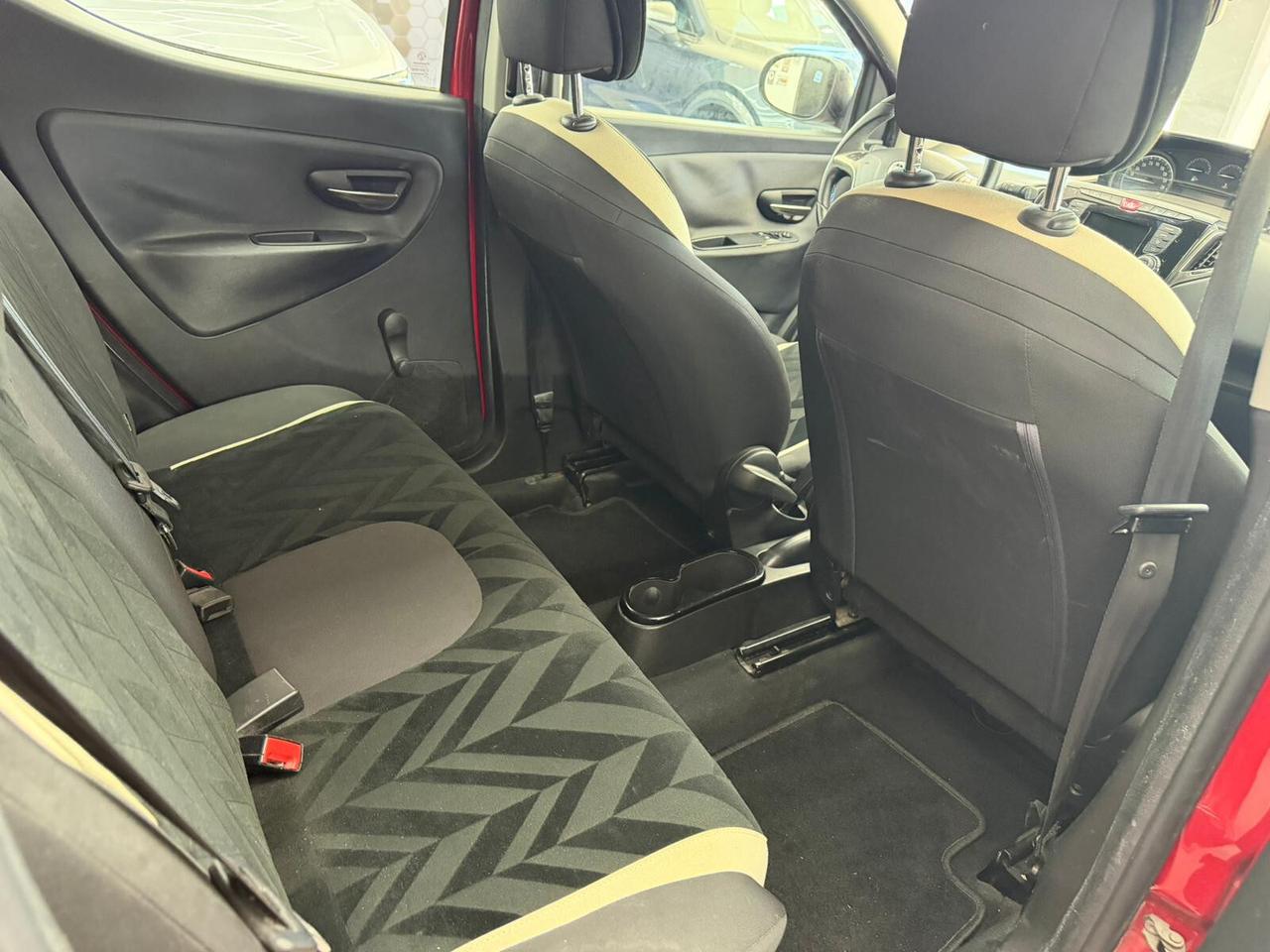 Lancia Ypsilon 1.3 MJT 16V 95 CV 5 porte S&S Gold