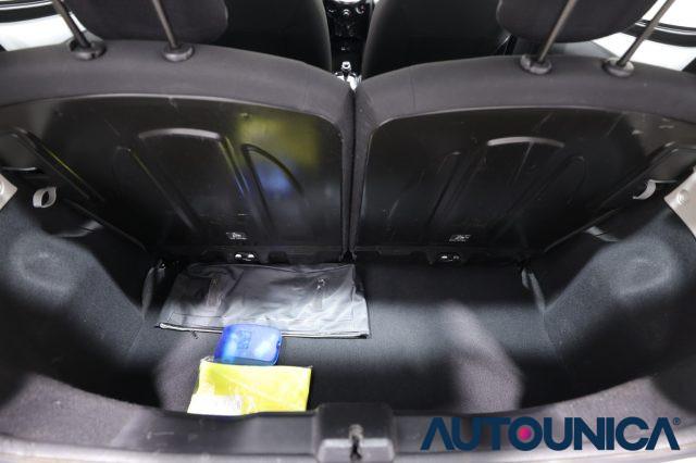 PEUGEOT 108 VTi 68 ETG 5 PORTE ALLURE NEOPATENTATI AUTOMATICA