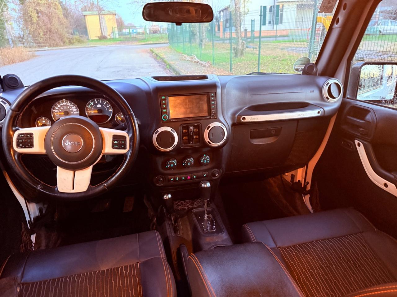 Jeep Wrangler 3.6 V6 Sahara GPL - SUPER CAR !!! Ok PERMUTE