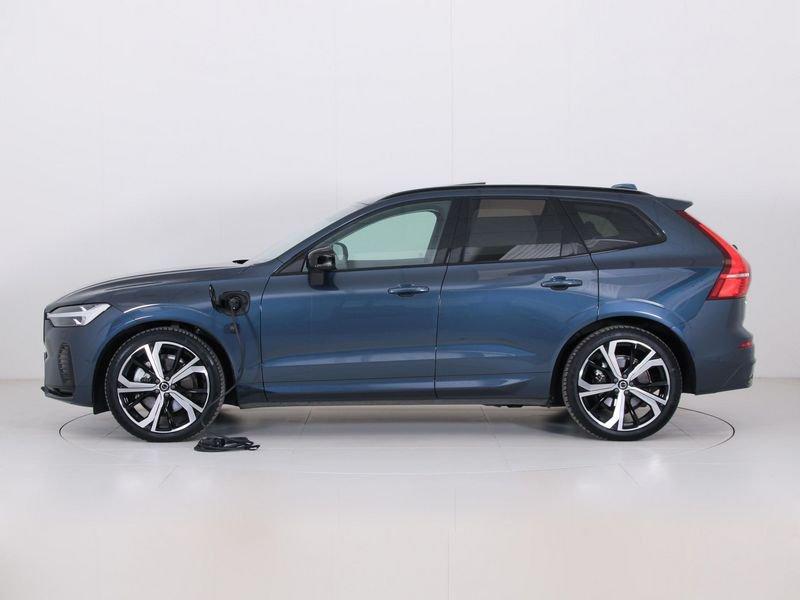 Volvo XC60 XC60 T6 PLUG IN RECHARGE PHEV ULTIMATE DARK AWD AUT