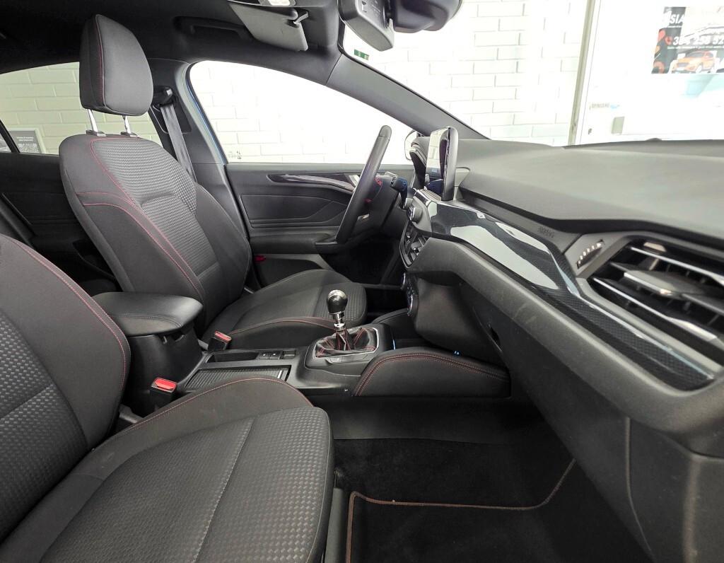 Ford Focus 1.0 EcoBoost Hybrid 155 CV 5p. ST-Line X