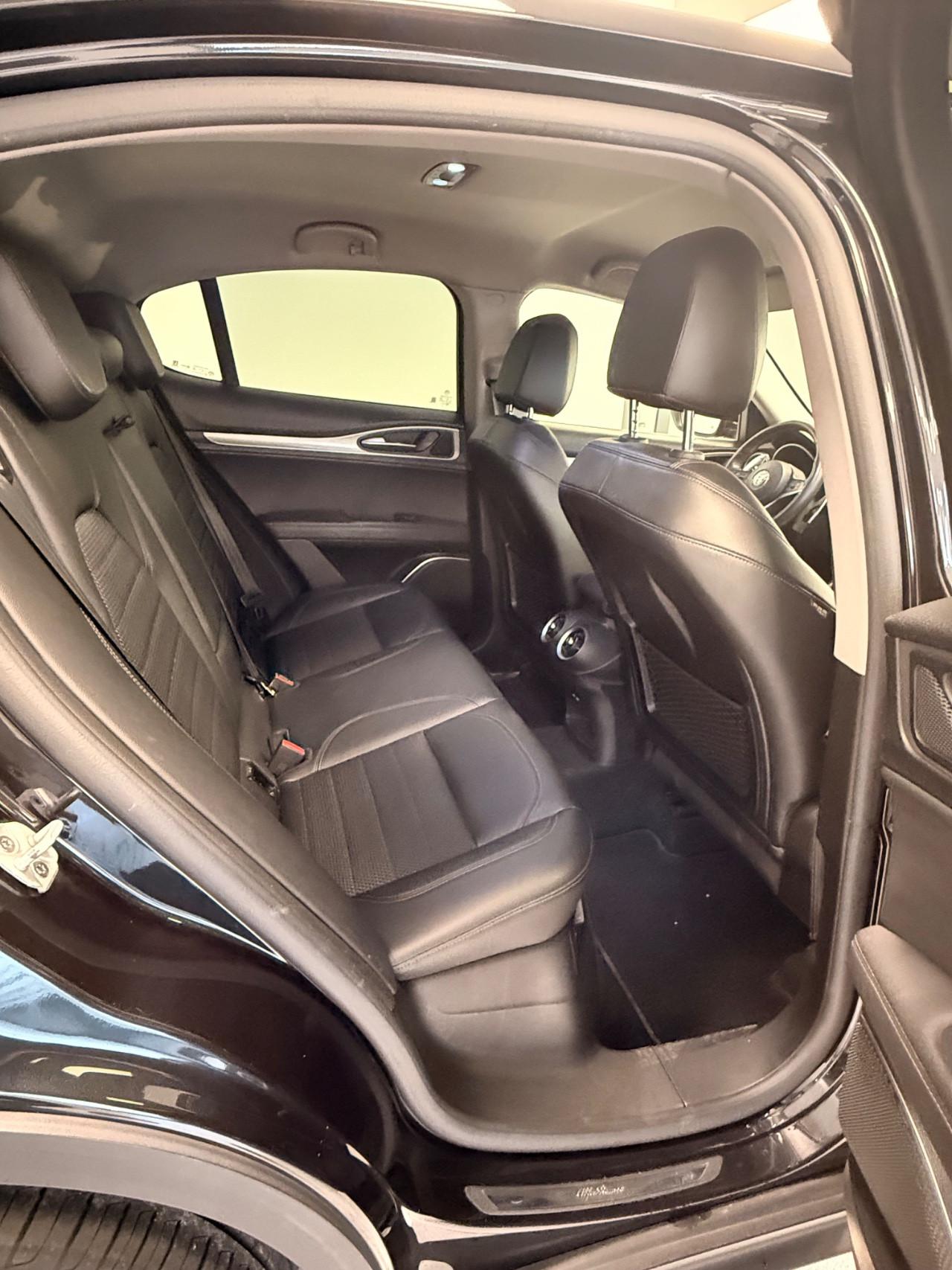 Alfa Romeo Stelvio 2.2 t Super Q4 210cv auto