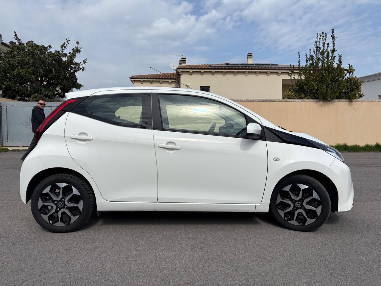 Toyota Aygo X Fun 1.0 VVT-i #9837