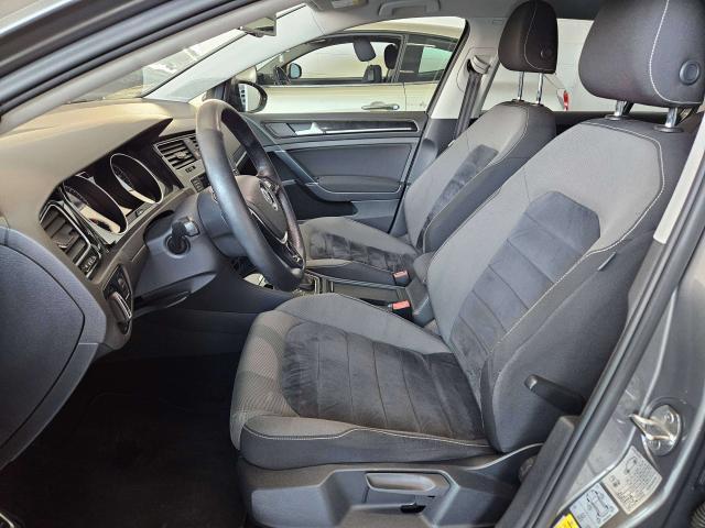 Volkswagen Golf Variant 1.6 tdi Comfortline Business 110cv automatico/neopotentati