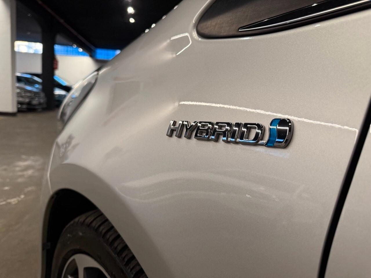 Toyota Yaris 1.5 Hybrid Style TETTO PANORAMICO