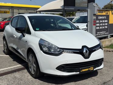 Renault Clio 1.2 75CV 5 porte LIMITED GARANTITA