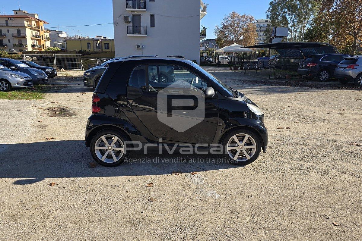 SMART fortwo 800 33 kW coupé passion cdi