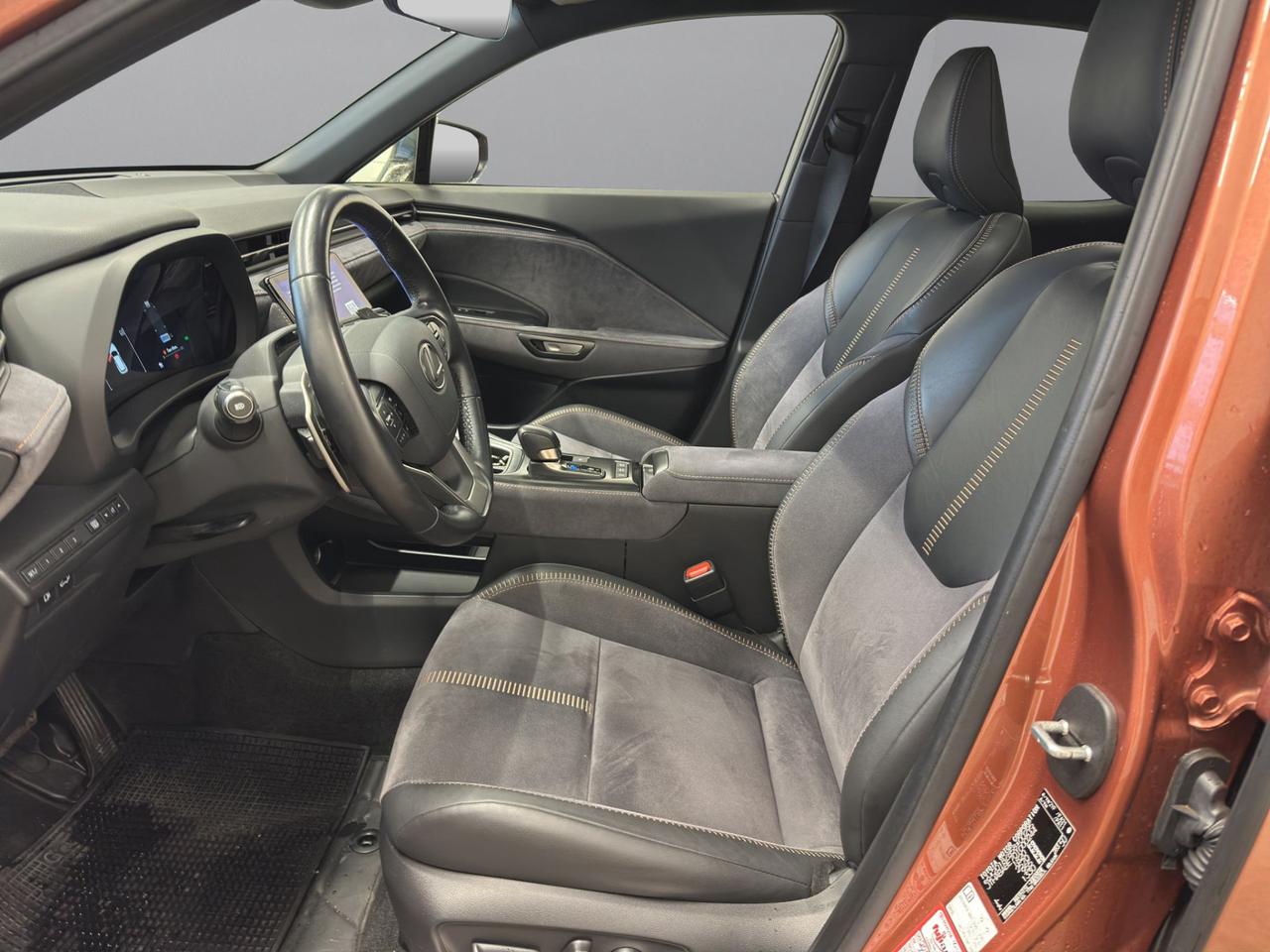 Lexus LBX 1.5 hybrid Cool 4wd