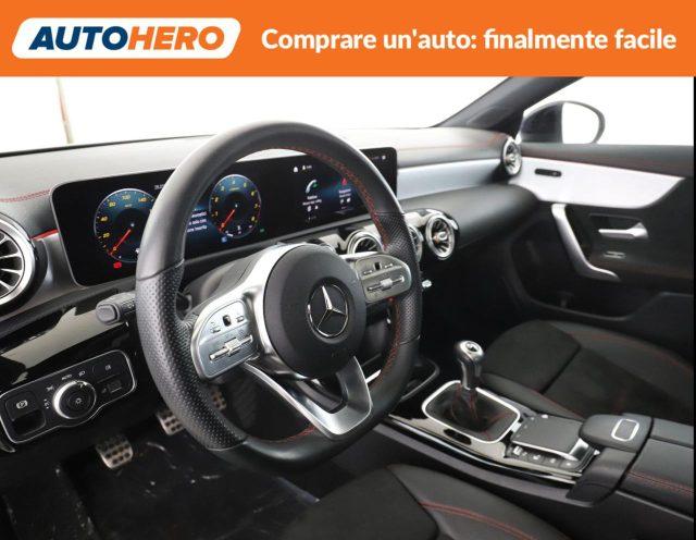 MERCEDES-BENZ CLA 200 Automatic Shooting Brake Premium