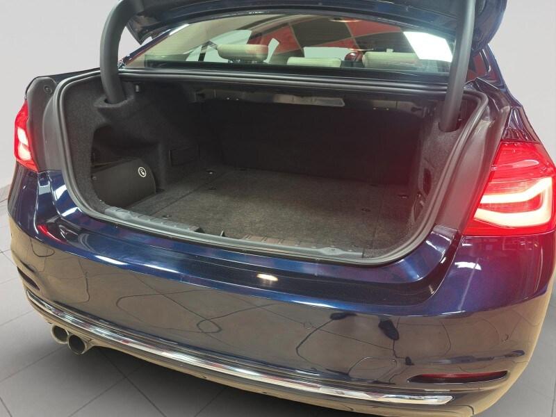 BMW Serie 3 (F30/31) 330e iPerformance Msport