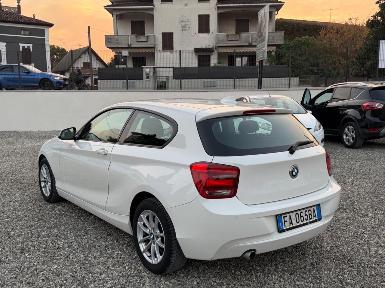 Bmw 116 116d 5p. Sport