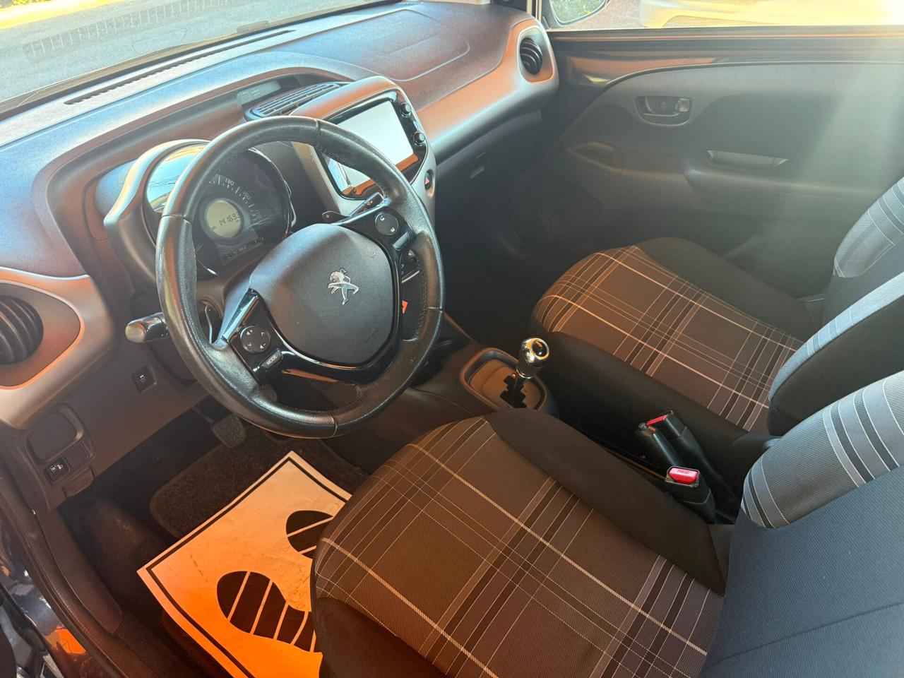 Peugeot 108 VTi 68 5 porte Allure