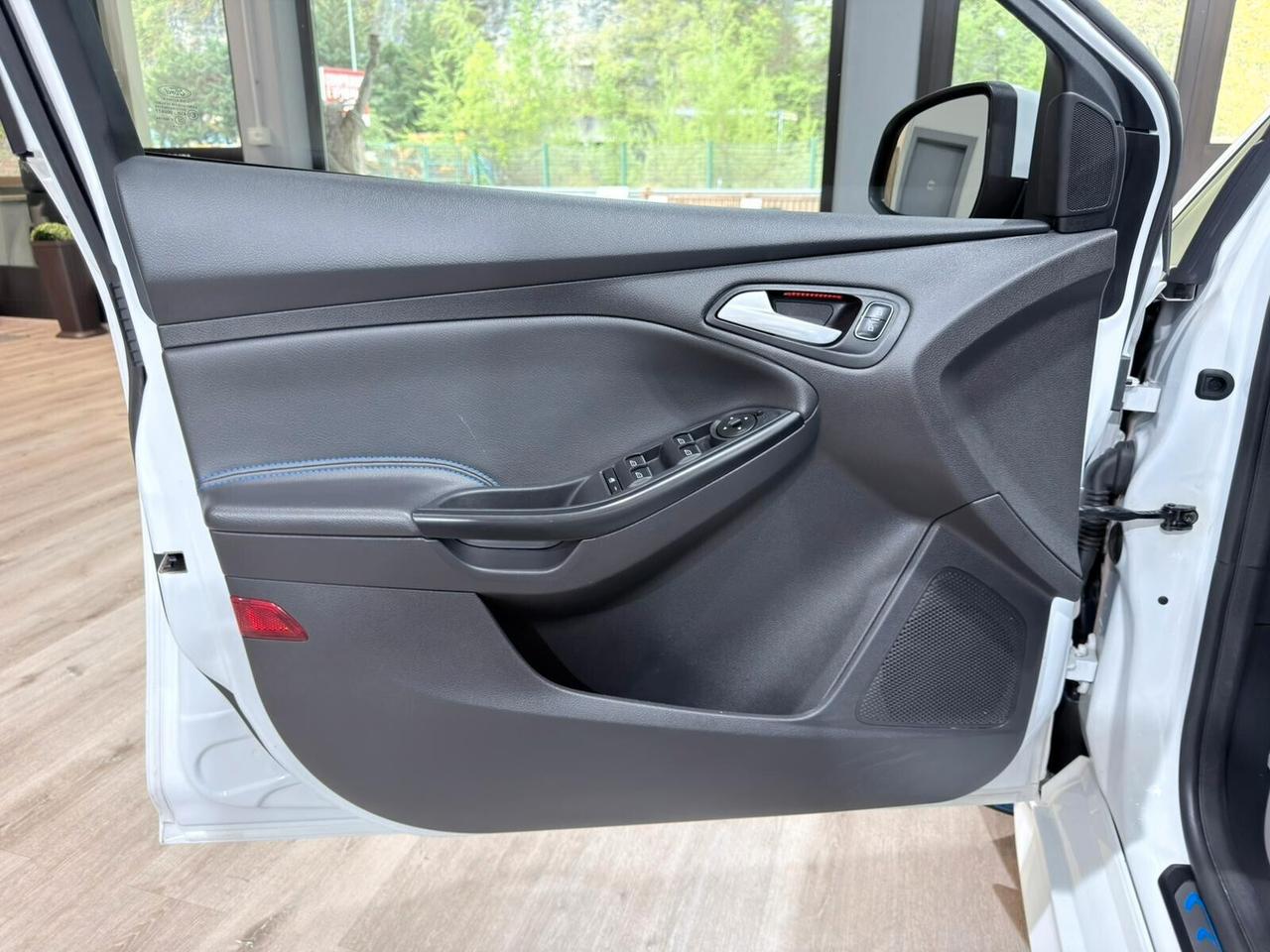 FORD FOCUS RS 2.3 350cv PERFORMANCE RECARO/REMUS