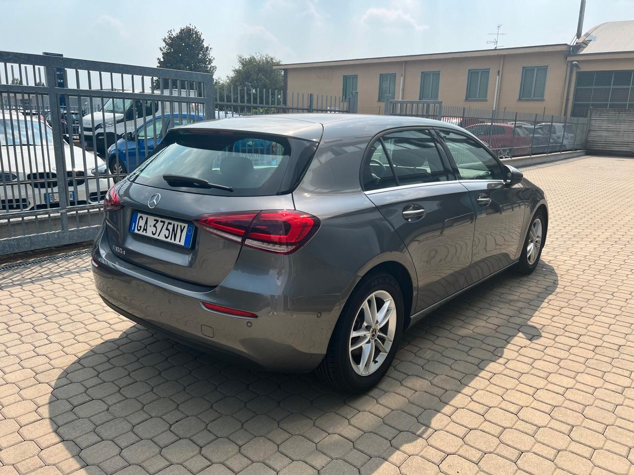 Mercedes-benz A 180 A 180 d Automatic Business Extra