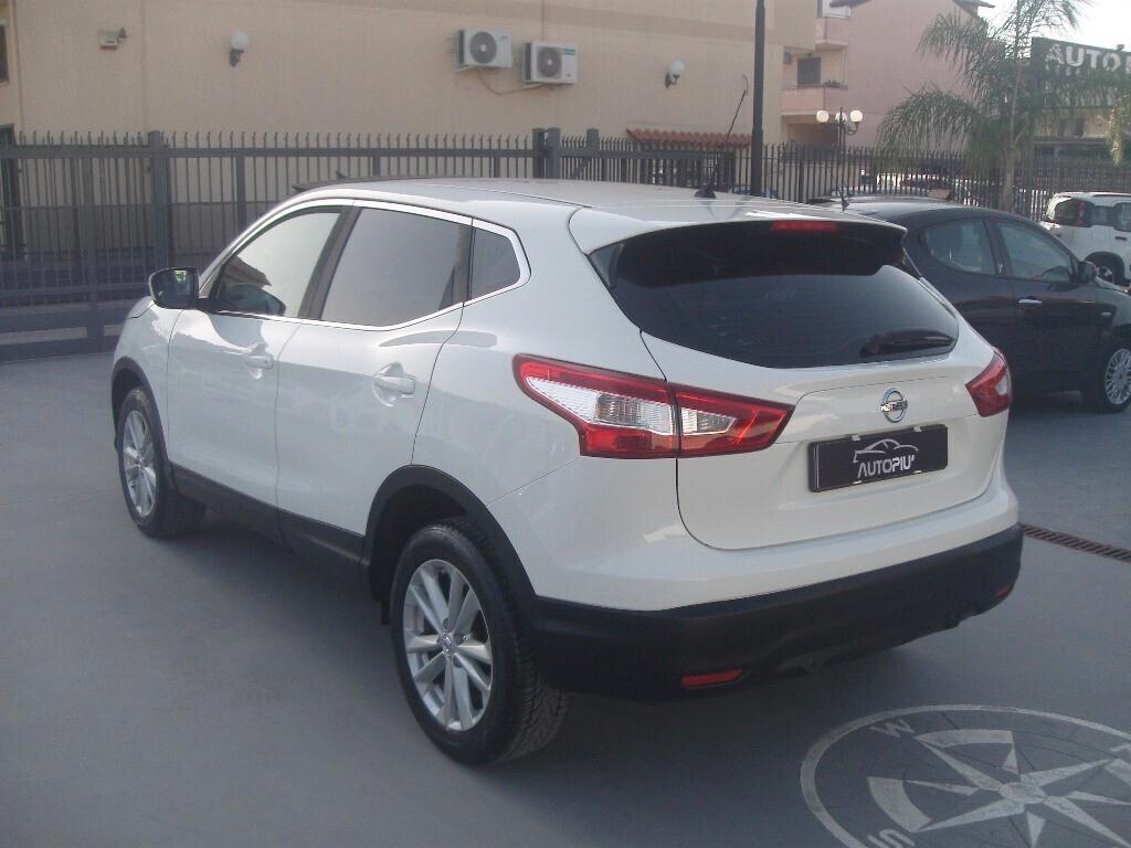 Nissan Qashqai 1.5 dCi Acenta - 2014